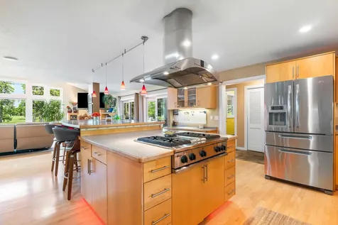 1904 16th Street NW Faribault MN 55021