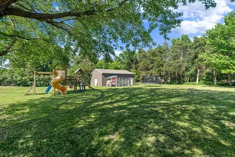 11057 366th Avenue Waseca MN 56093