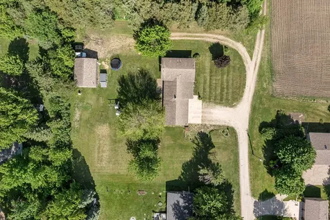11057 366th Avenue Waseca MN 56093