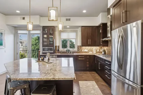 555 Oak Ridge Place Hopkins MN 55305