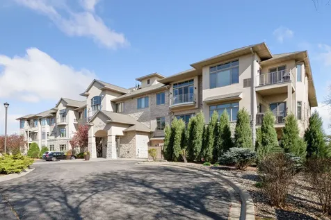 555 Oak Ridge Place Hopkins MN 55305