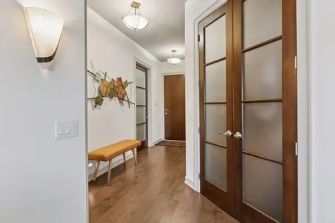 555 Oak Ridge Place Hopkins MN 55305