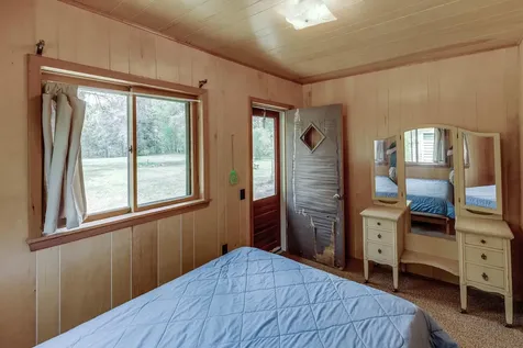 29246 Huxtable Point Road Merrifield MN 56465