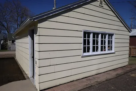 409 11th Street N Breckenridge MN 56520