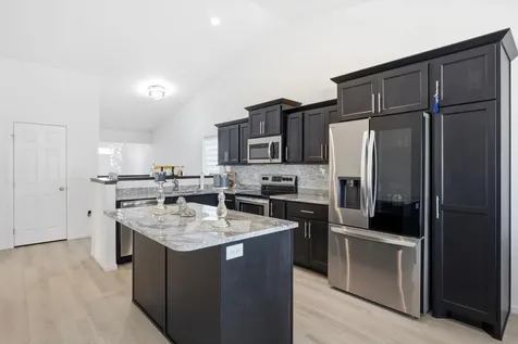 1571 67th Avenue S Fargo ND 58104