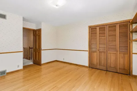 3931 Huntingdon Drive Hopkins MN 55305