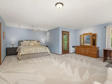 2885 Zanzibar Lane N Plymouth MN 55447