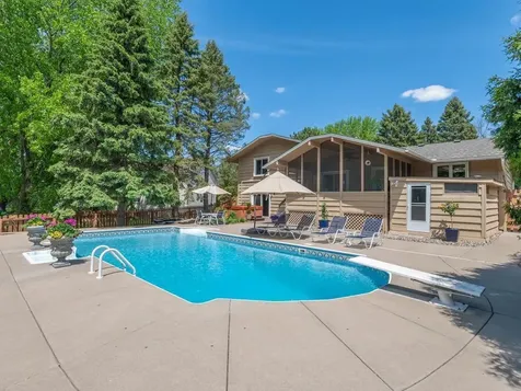 2885 Zanzibar Lane N Plymouth MN 55447