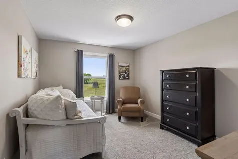 9789 Glacial Valley Bay Woodbury MN 55129