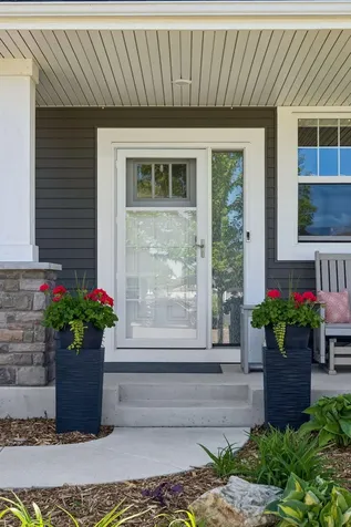 9789 Glacial Valley Bay Woodbury MN 55129