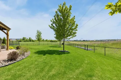 9789 Glacial Valley Bay Woodbury MN 55129