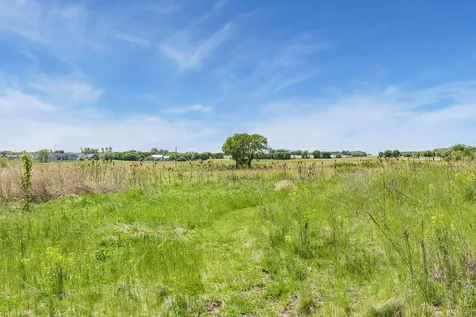 9789 Glacial Valley Bay Woodbury MN 55129