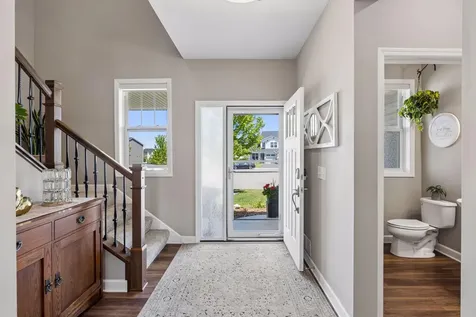 9789 Glacial Valley Bay Woodbury MN 55129