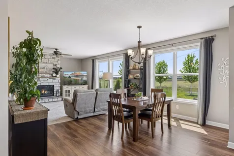 9789 Glacial Valley Bay Woodbury MN 55129