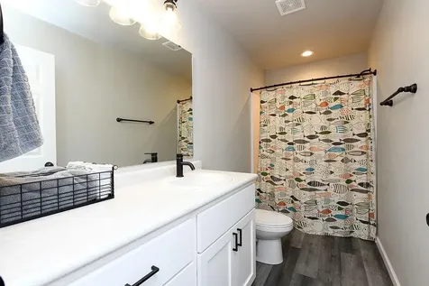 7345 23rd Street S Fargo ND 58104