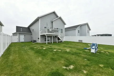 7345 23rd Street S Fargo ND 58104
