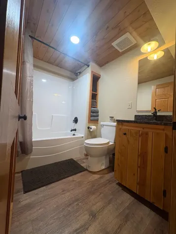 940 Maple Crest Drive NW Hackensack MN 56452