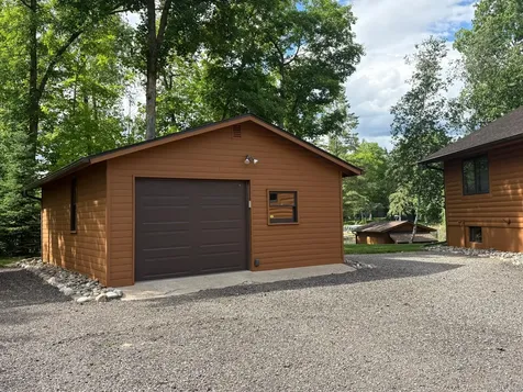 940 Maple Crest Drive NW Hackensack MN 56452