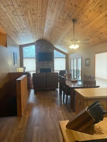 940 Maple Crest Drive NW Hackensack MN 56452