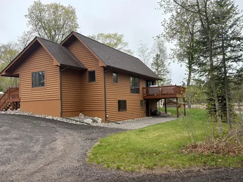 940 Maple Crest Drive NW Hackensack MN 56452