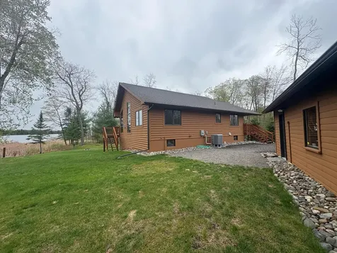 940 Maple Crest Drive NW Hackensack MN 56452