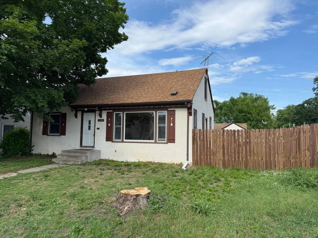 3600 Noble Avenue N Robbinsdale MN 55422