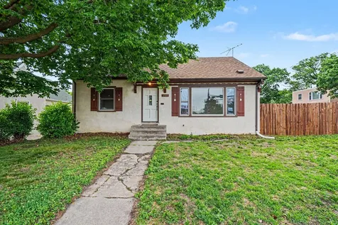 3600 Noble Avenue N Robbinsdale MN 55422