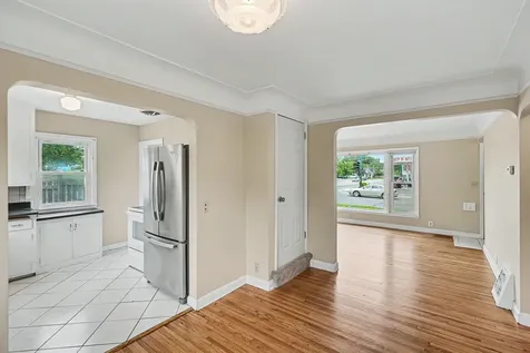 3600 Noble Avenue N Robbinsdale MN 55422