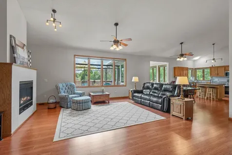 14194 Hidden View Road NE Prior Lake MN 55372