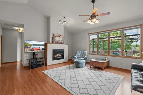 14194 Hidden View Road NE Prior Lake MN 55372