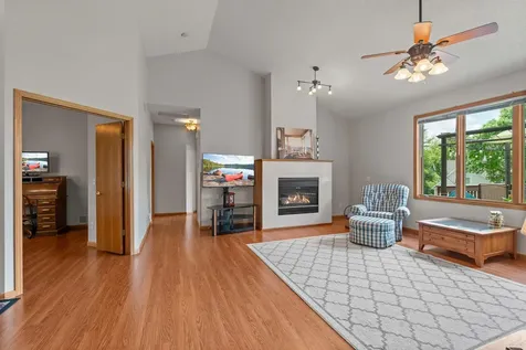 14194 Hidden View Road NE Prior Lake MN 55372