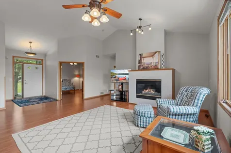 14194 Hidden View Road NE Prior Lake MN 55372