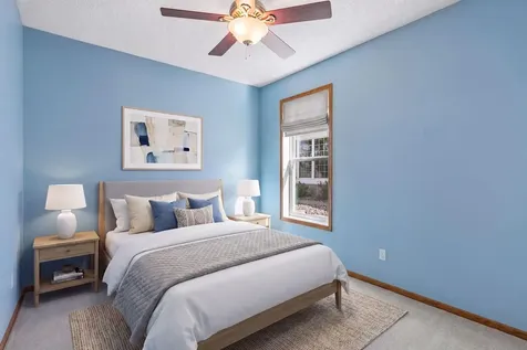 1692 Oakbrooke Way Eagan MN 55122