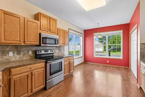 1692 Oakbrooke Way Eagan MN 55122