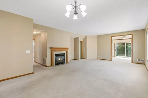 1692 Oakbrooke Way Eagan MN 55122