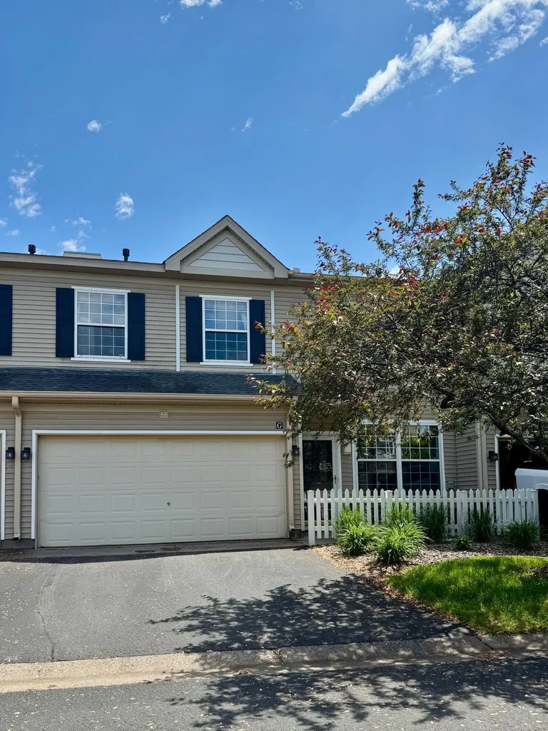 12215 Urbank Street NE Blaine MN 55449