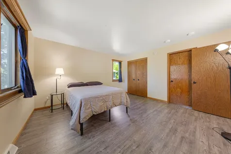 421 10th Avenue SE Faribault MN 55021