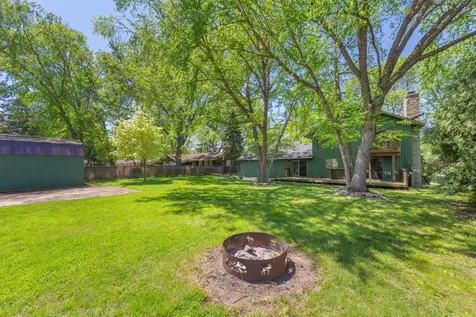 421 10th Avenue SE Faribault MN 55021