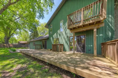 421 10th Avenue SE Faribault MN 55021