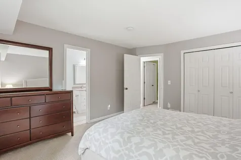 15074 Woodhill Trail Eden Prairie MN 55346