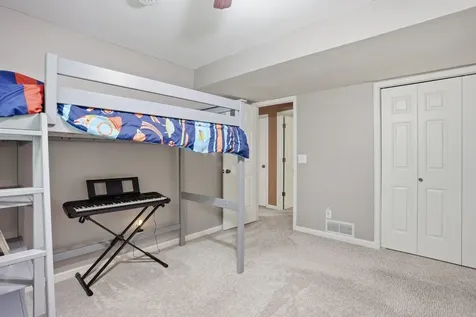 15074 Woodhill Trail Eden Prairie MN 55346