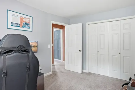15074 Woodhill Trail Eden Prairie MN 55346