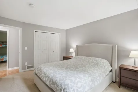 15074 Woodhill Trail Eden Prairie MN 55346
