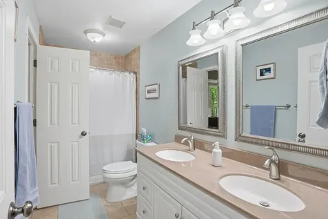 15074 Woodhill Trail Eden Prairie MN 55346