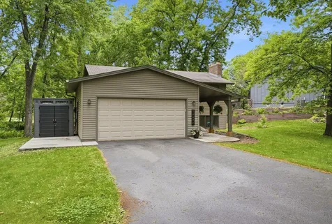 15074 Woodhill Trail Eden Prairie MN 55346