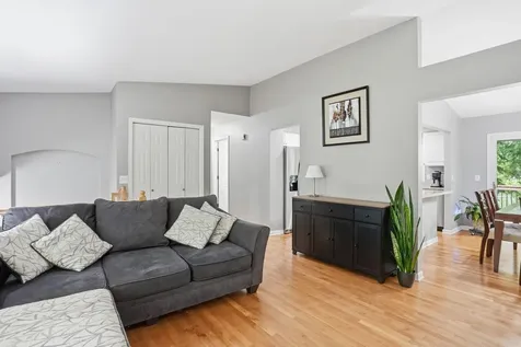 15074 Woodhill Trail Eden Prairie MN 55346