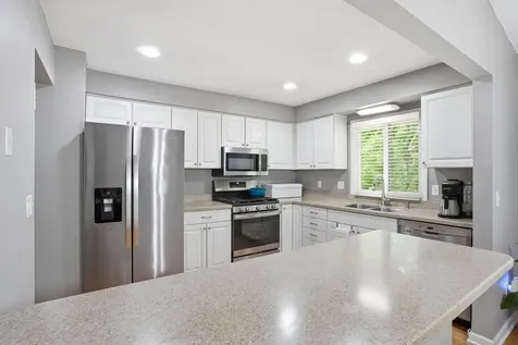 15074 Woodhill Trail Eden Prairie MN 55346