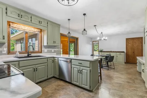 1203 22nd Avenue SW Austin MN 55912