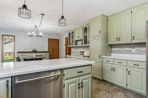 1203 22nd Avenue SW Austin MN 55912