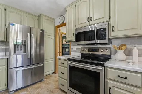 1203 22nd Avenue SW Austin MN 55912